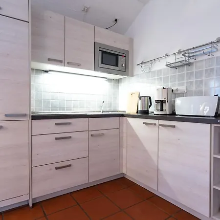 아파트 Rugana - Komfort Mit 1 Schlafzimmer A18 드란스케